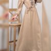 Robe longue brodée beige