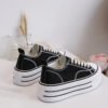 Baskets en toile noires