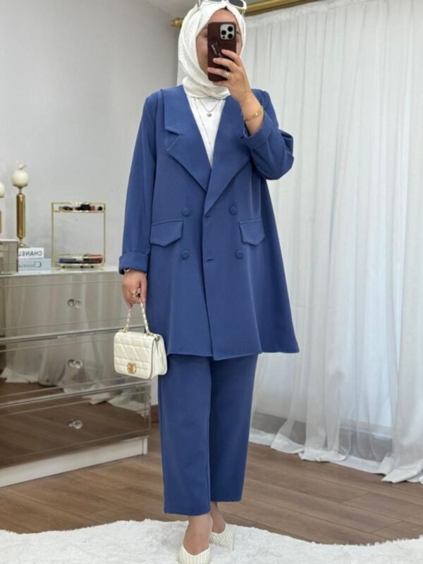 Ensemble tailleur bleu