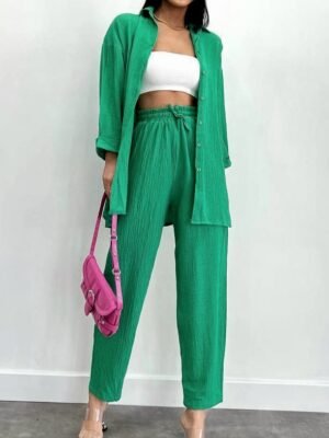 Ensemble chemise pantalon vert